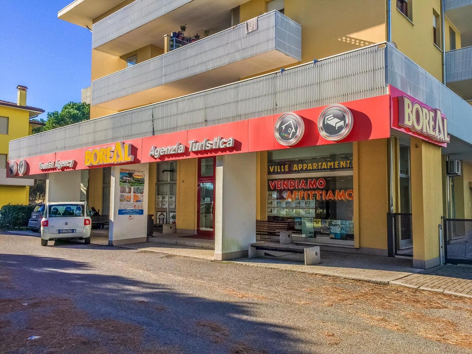Residence Pinewood Bibione Exterior photo